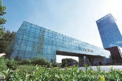 中國唯一的區(qū)港合一保稅區(qū)-張家港保稅區(qū)上線鐵軍智能閘機(jī)！