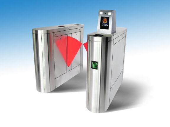 鐵軍智能人證合一檢核系統，堪稱21世紀的“火眼金睛”