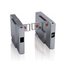 防撞擺閘和標準擺閘之間的區別