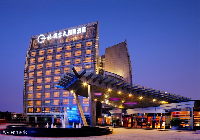 深圳高星級酒店典范——格蘭云天大酒店獵豹速通門項目