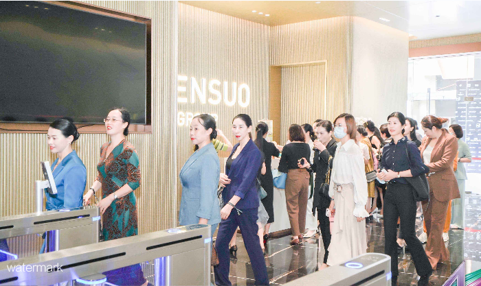 身所集團(tuán)中國(guó)總部（廣東清遠(yuǎn)）——人臉識(shí)別速通門(mén)項(xiàng)目