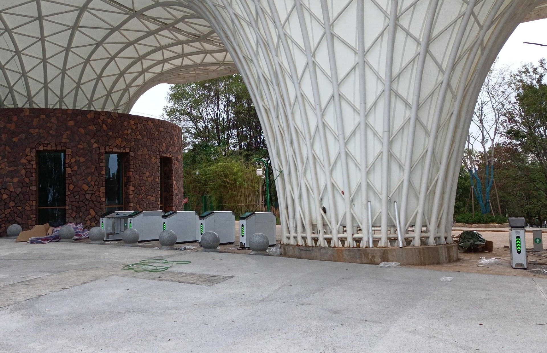 1662362742187703.jpg 1662362742187703.jpg