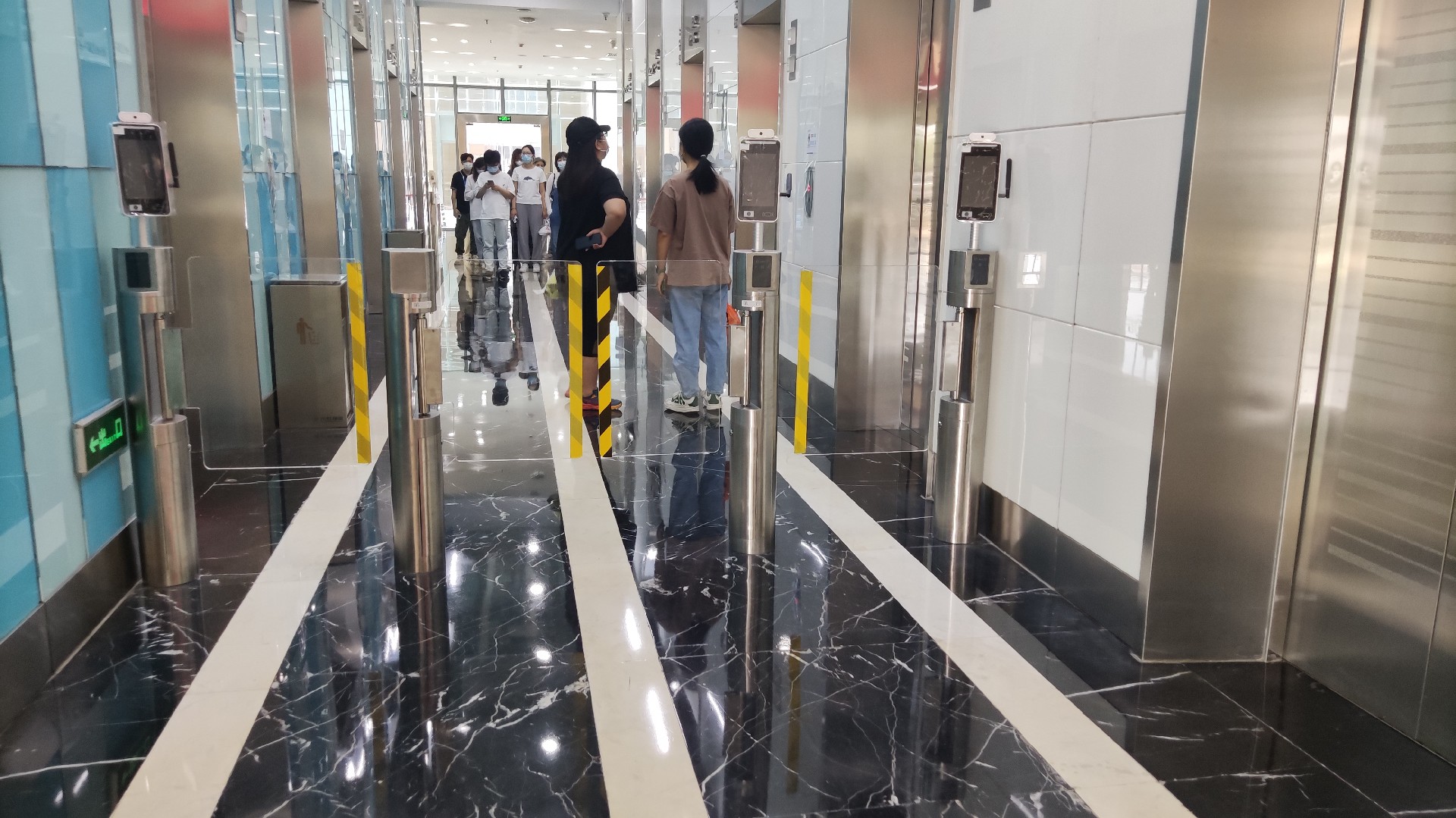 1667195988993325.jpg 1667195988993325.jpg