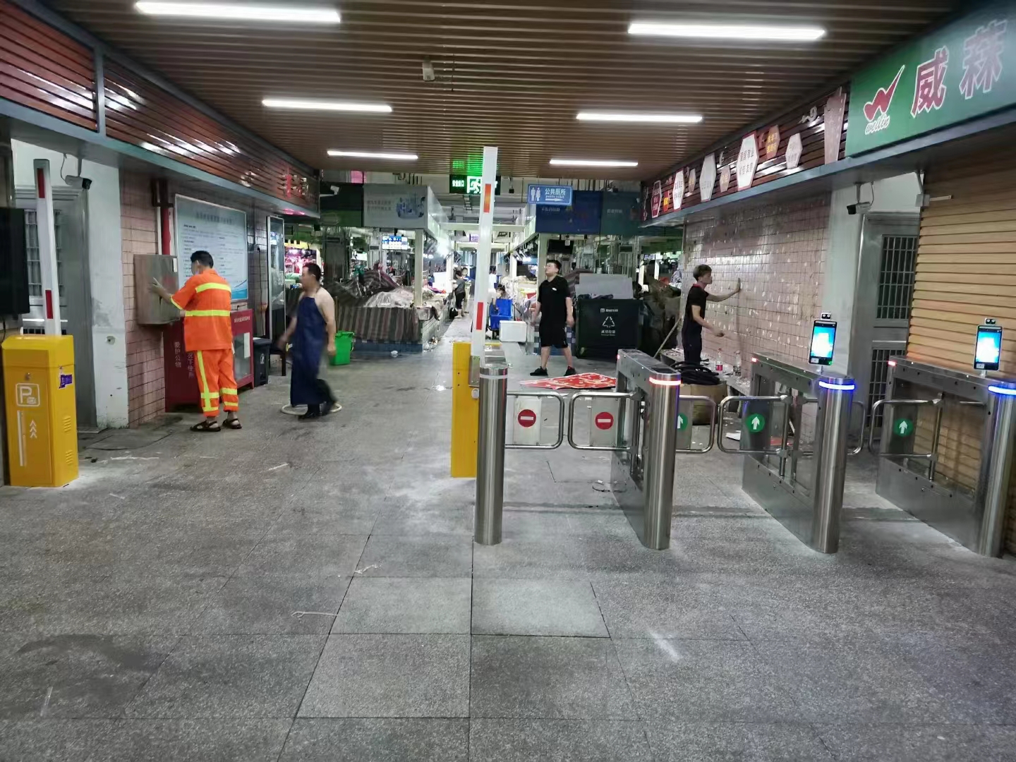 電子哨兵測溫核驗健康碼閘機助力社區一體化防疫管理