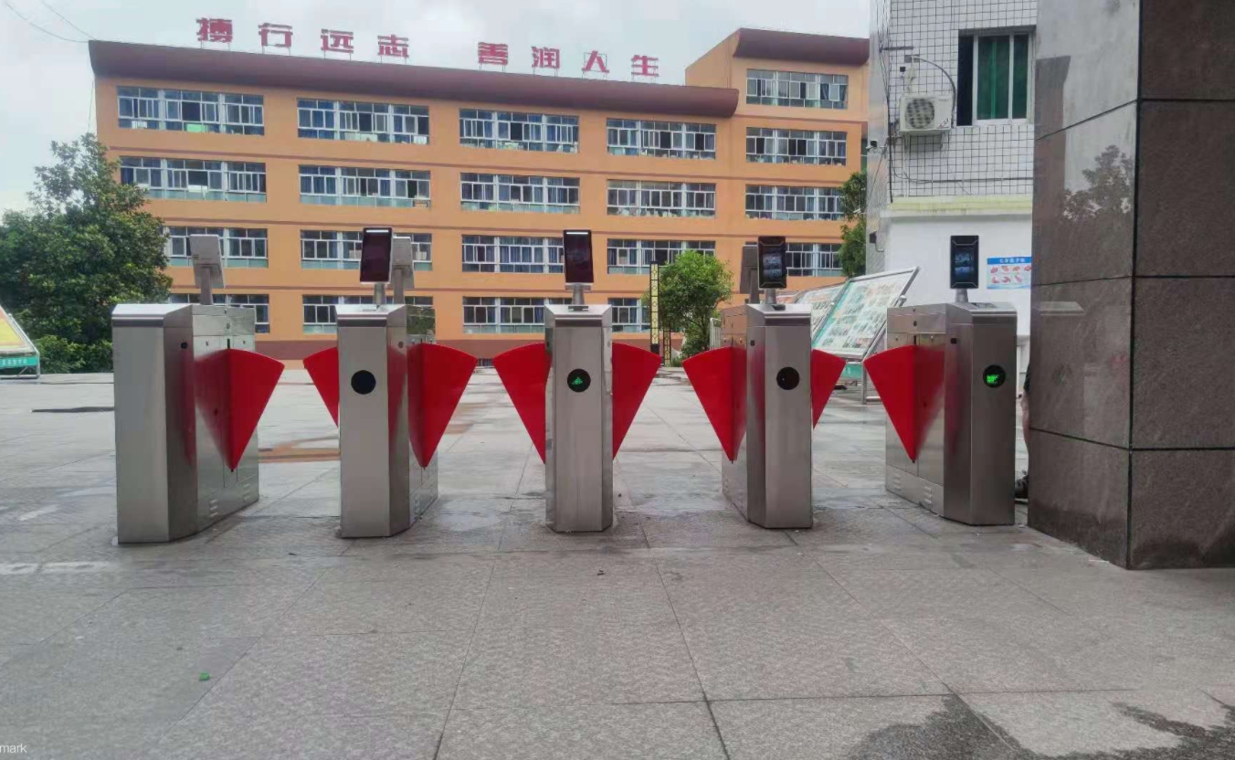 校園人臉識別閘機門禁功能分析