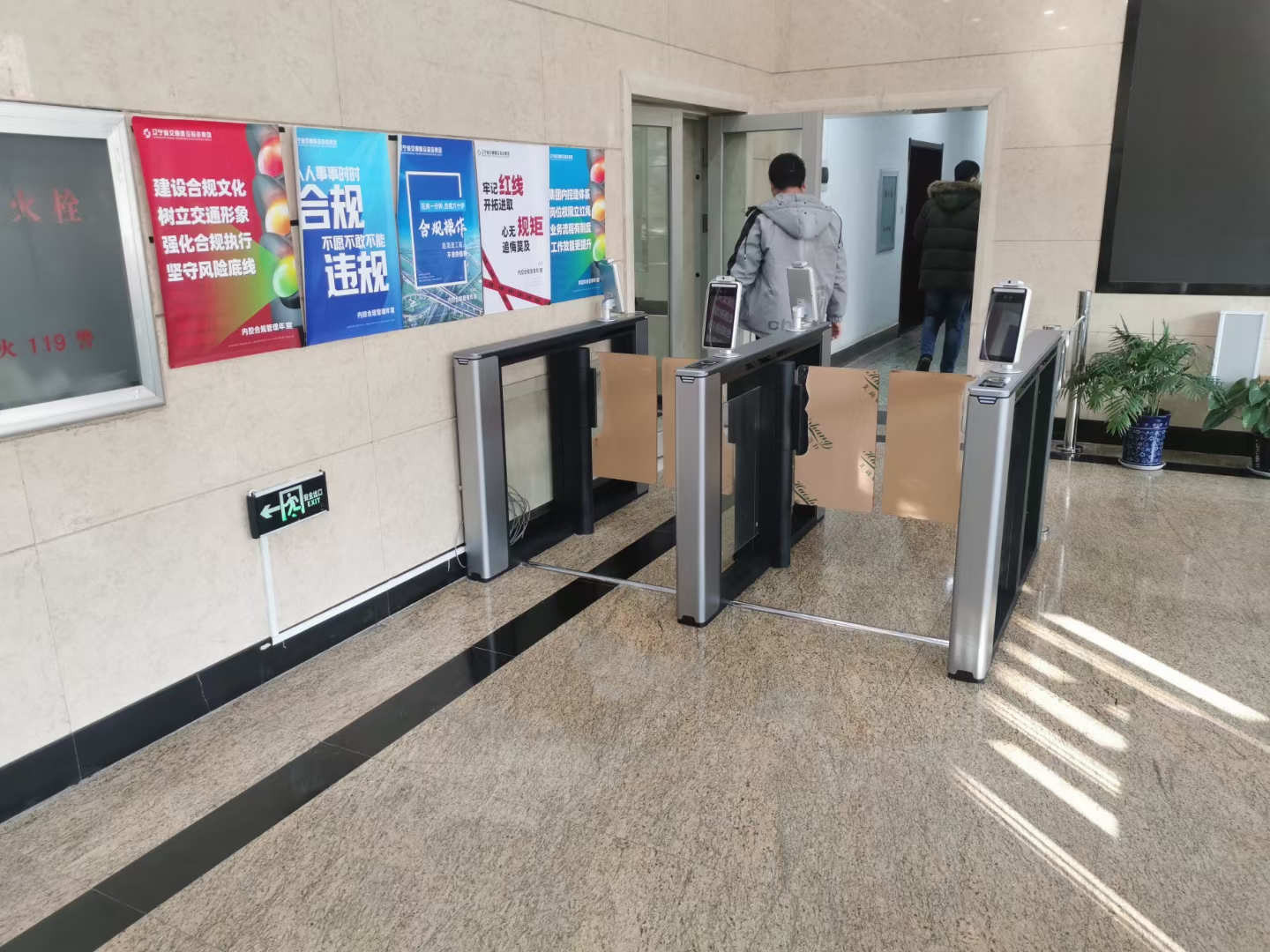 1672793853138659.jpg 1672793853138659.jpg