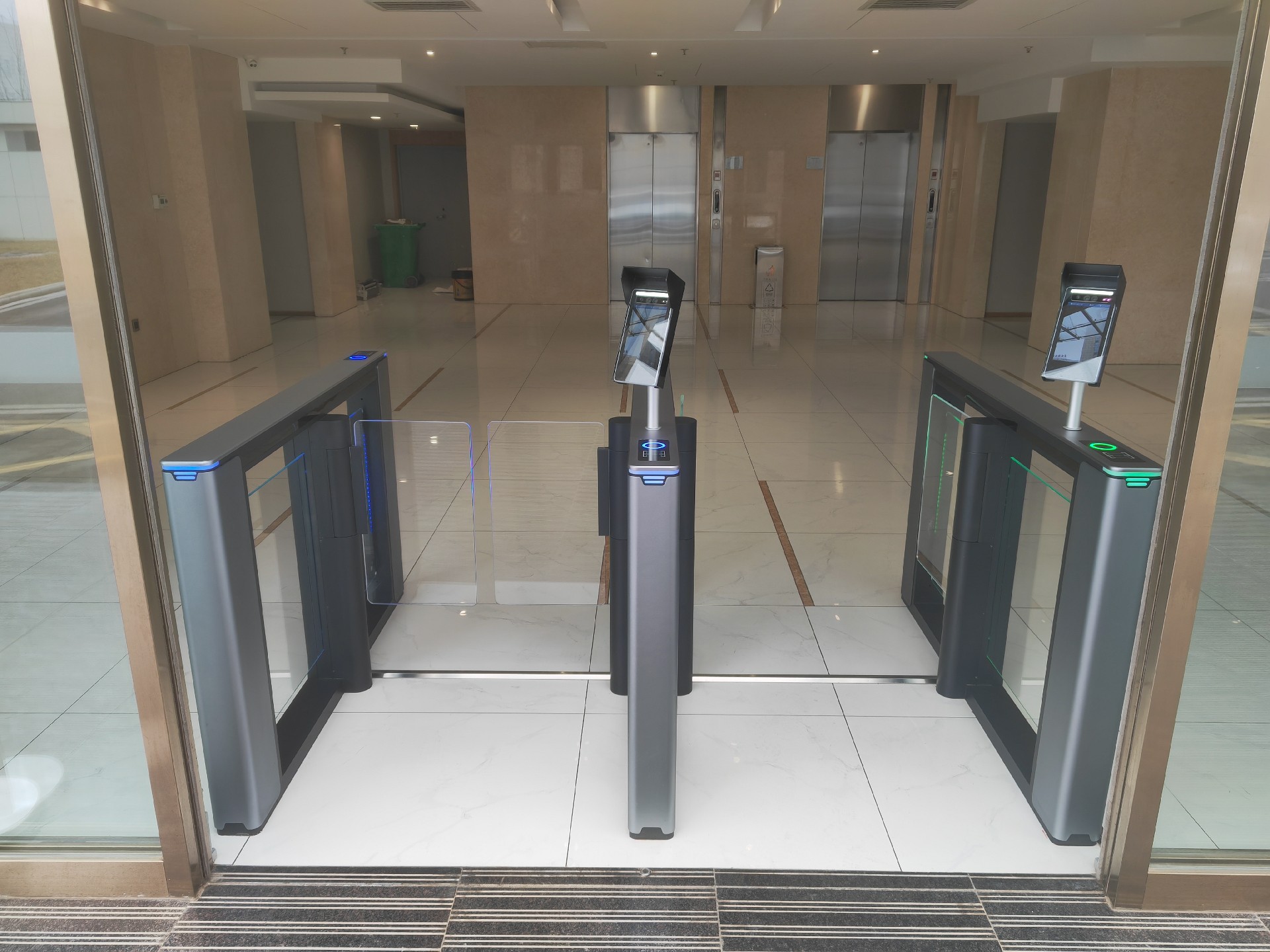 1676339803711815.jpg 1676339803711815.jpg