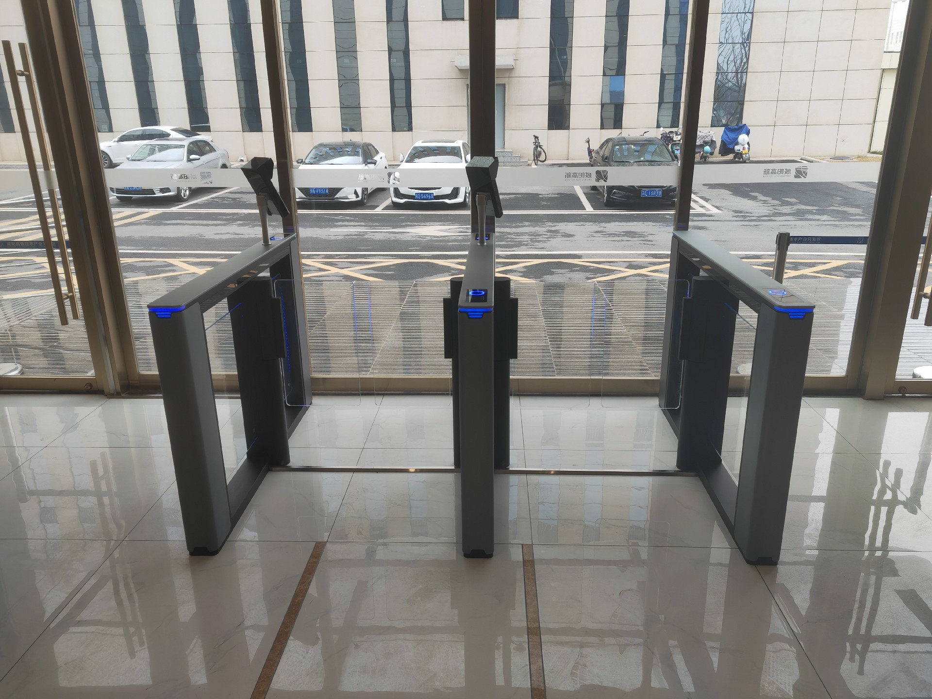 1676339810743257.jpg 1676339810743257.jpg