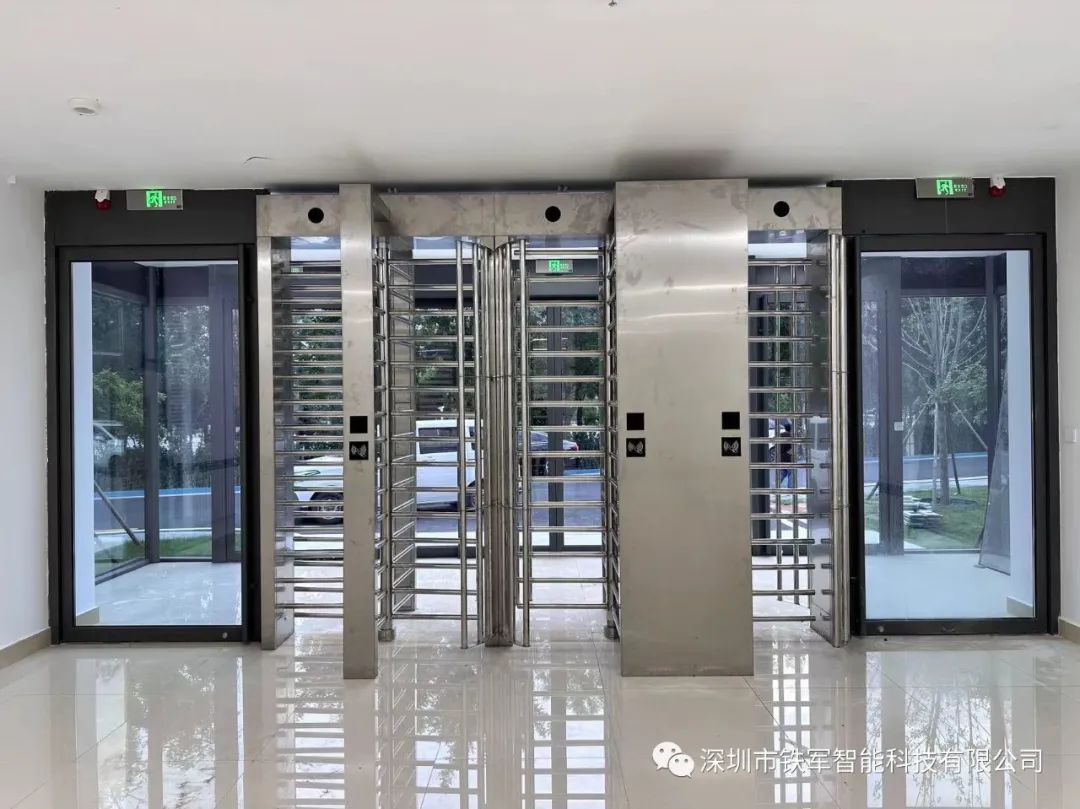 1703217967900224.jpg 2.jpg