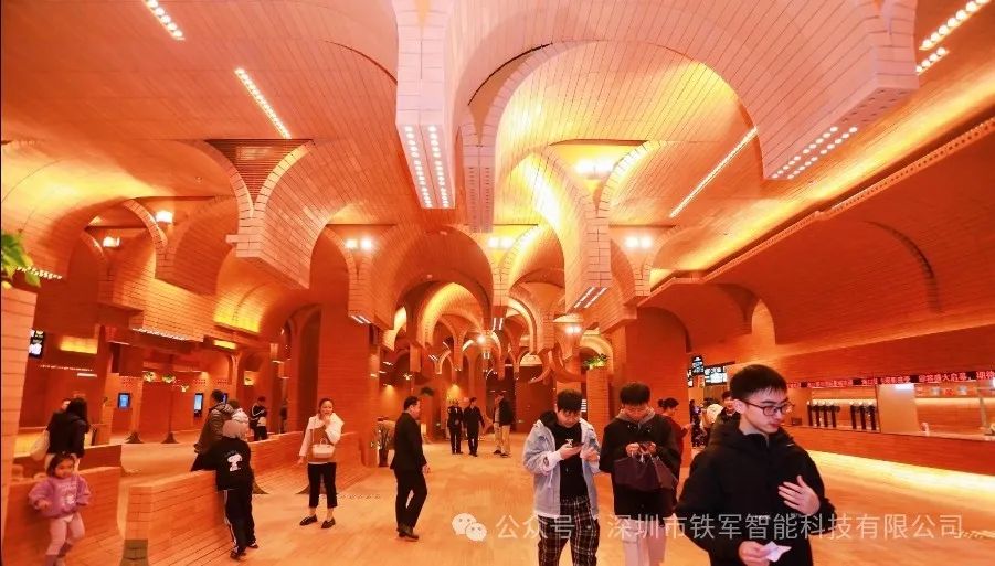 ?？阢y興國際影城（高興里HEYLED店)上線鐵軍智能票務閘機