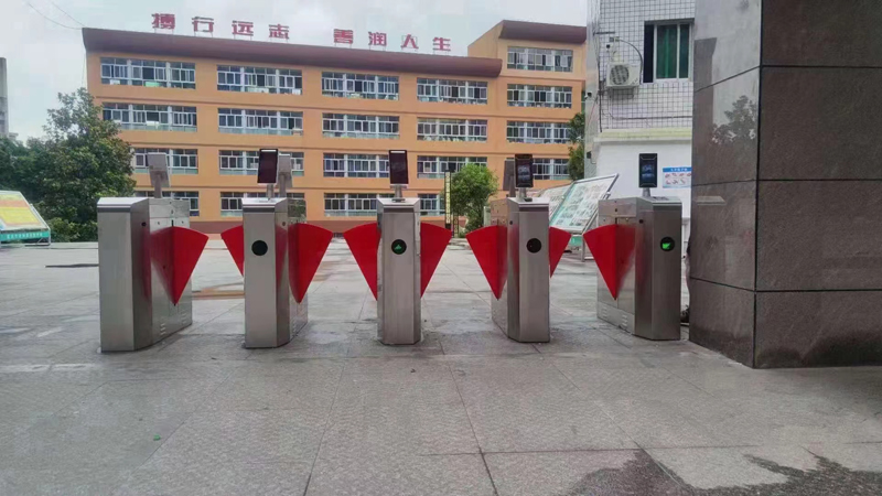 人行通道翼閘閉合異常的問題怎么解決？