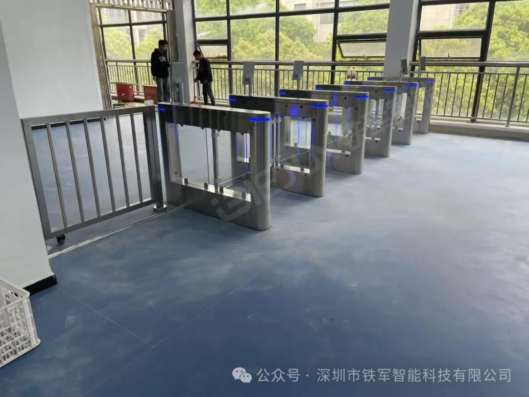 無感通行+實時預警：閘機如何為校園安全加碼？