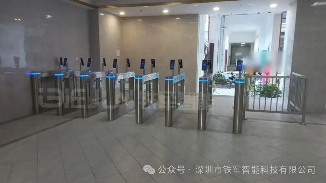 1756697354874421.jpg 4.jpg