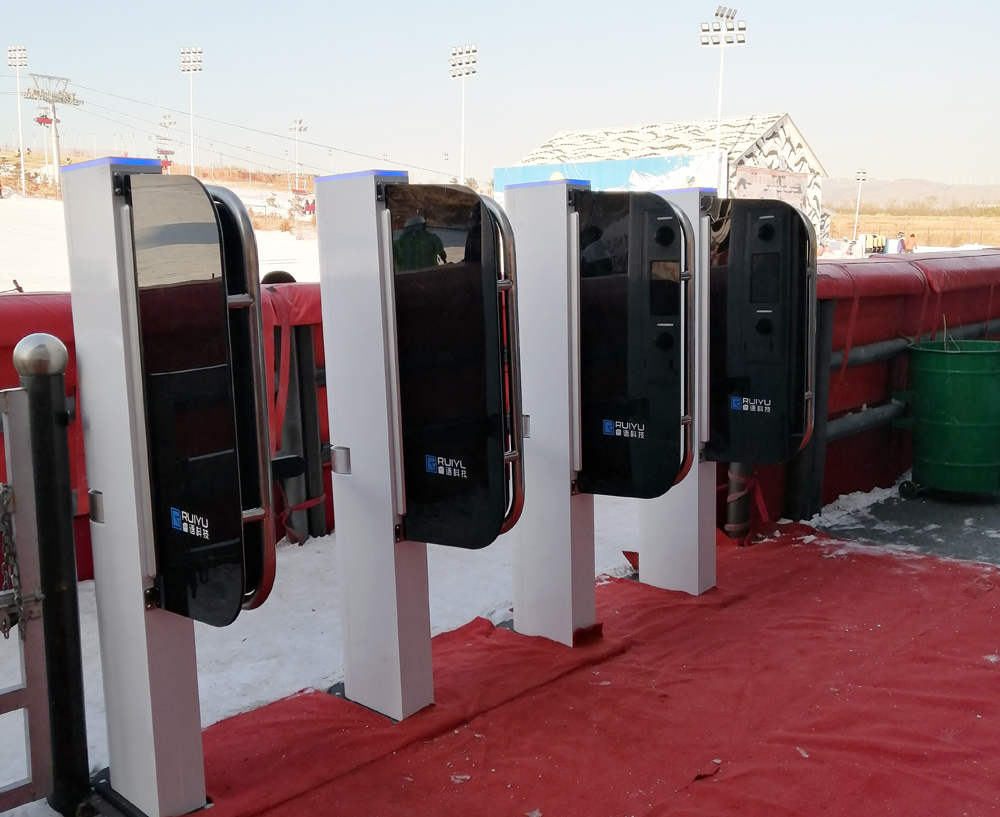 滑雪場計時收費閘機(jī)生產(chǎn)廠家：鐵軍智能，源頭品質(zhì)保障